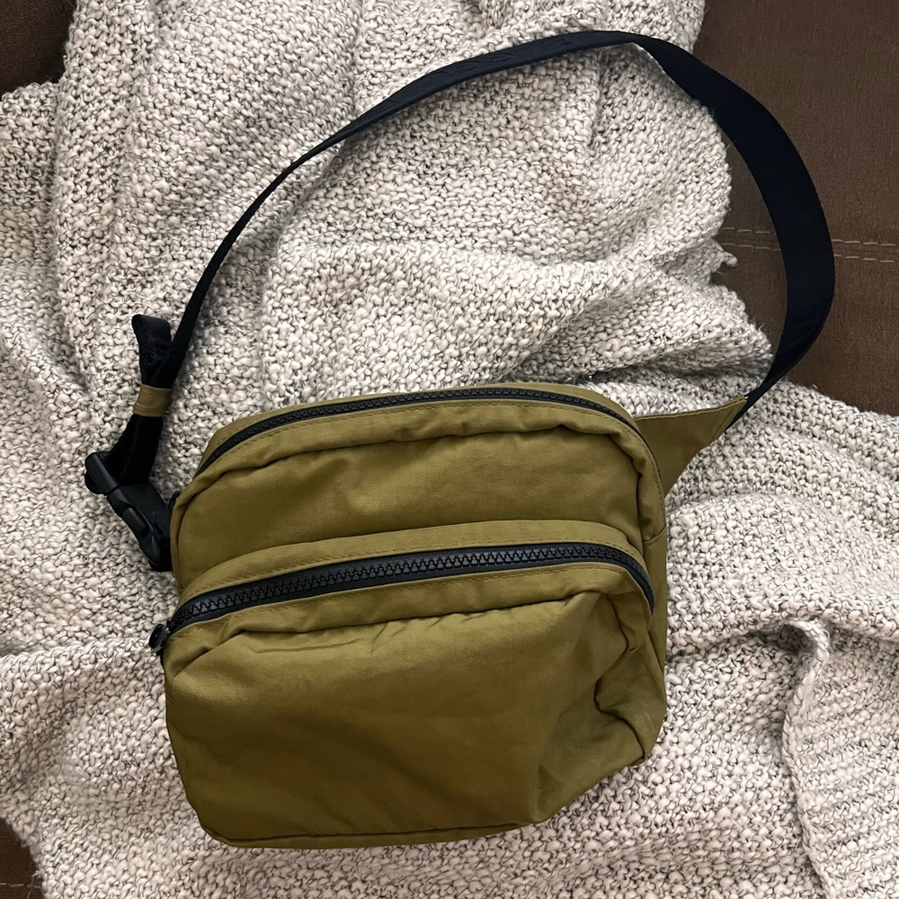 Baggu Fanny Pack (Moss)